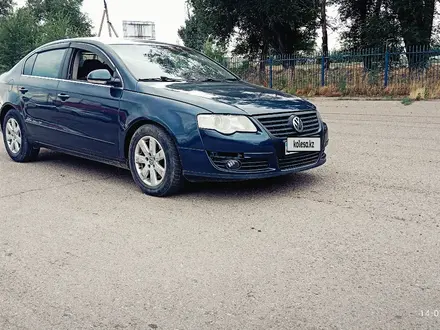 Volkswagen Passat 2008 года за 2 600 000 тг. в Алматы – фото 5