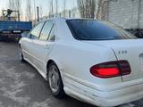 Mercedes-Benz E 320 2001 годаүшін6 550 000 тг. в Костанай – фото 4