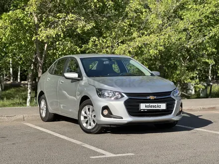 Chevrolet Onix 2023 года за 4 700 000 тг. в Астана – фото 2