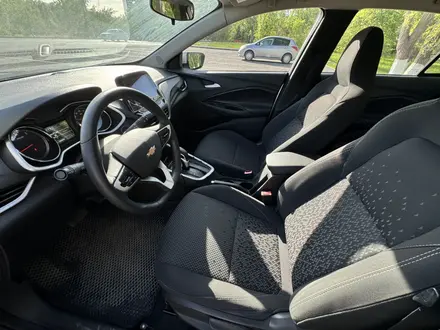Chevrolet Onix 2023 года за 4 700 000 тг. в Астана – фото 7