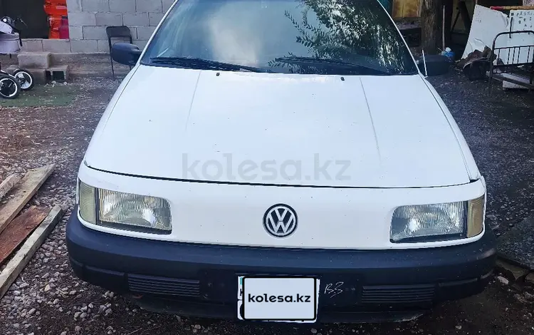 Volkswagen Passat 1992 года за 1 750 000 тг. в Есик