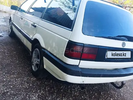 Volkswagen Passat 1992 года за 1 750 000 тг. в Есик – фото 3