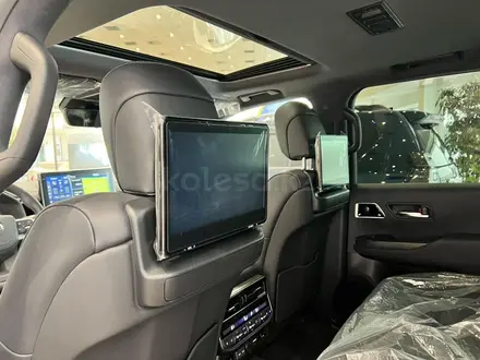 Toyota Land Cruiser Premium+ 2025 года за 72 427 409 тг. в Алматы – фото 9