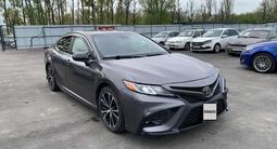 Toyota Camry 2018 года за 7 497 750 тг. в Алматы – фото 3