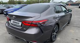 Toyota Camry 2018 года за 7 497 750 тг. в Алматы – фото 4