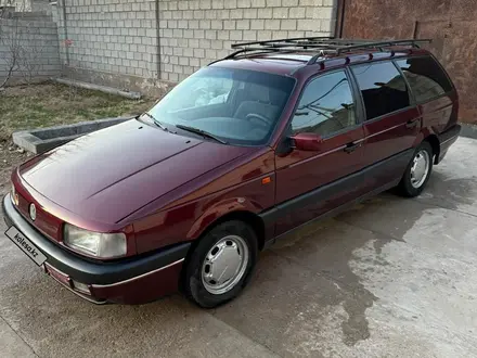 Volkswagen Passat 1992 года за 1 800 000 тг. в Шымкент – фото 2