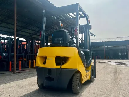 Komatsu  Бензиновый вилочный погрузчик с Японии! 1.5т 2014 года за 5 500 000 тг. в Алматы – фото 6
