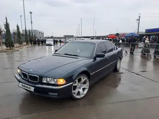 BMW 730