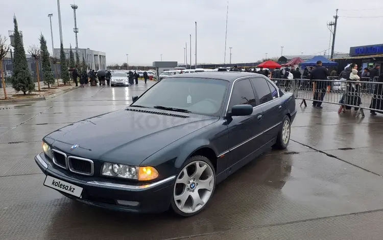 BMW 730 1995 годаүшін3 000 000 тг. в Алматы