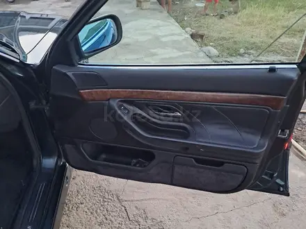 BMW 730 1995 года за 3 000 000 тг. в Алматы – фото 11