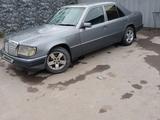 Mercedes-Benz E 230 1989 года за 1 300 000 тг. в Алматы