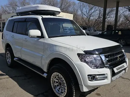 Mitsubishi Pajero 2013 года за 12 900 000 тг. в Алматы – фото 2