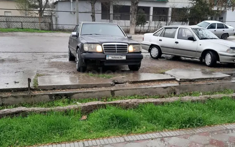 Mercedes-Benz E 220 1994 года за 1 600 000 тг. в Жетысай