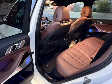 BMW X5 2019 года за 33 000 000 тг. в Алматы – фото 13