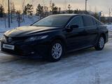 Toyota Camry 2020 года за 12 300 000 тг. в Астана – фото 4