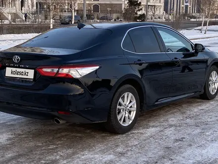 Toyota Camry 2020 года за 12 300 000 тг. в Астана – фото 6