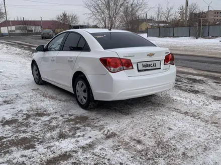 Chevrolet Cruze 2014 года за 2 650 000 тг. в Астана – фото 4