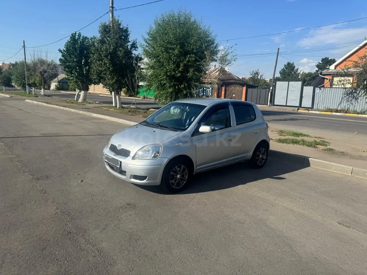 Toyota Yaris, 2004