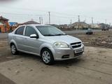 Chevrolet Aveo 2013 годаүшін2 300 000 тг. в Атырау