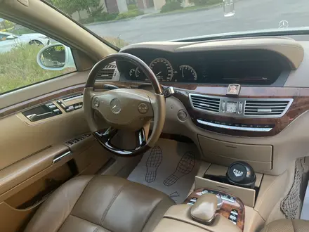 Mercedes-Benz S 350 2005 года за 8 400 000 тг. в Алматы – фото 29