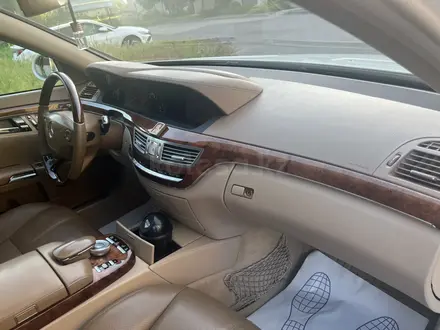 Mercedes-Benz S 350 2005 года за 8 400 000 тг. в Алматы – фото 32
