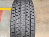 265/65R18 Bridgestone Blizzak DM-V3 XL 116T ЗИМ за 132 500 тг. в Алматы – фото 2