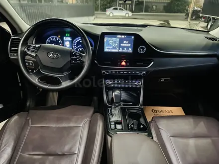 Hyundai Grandeur 2017 года за 11 950 000 тг. в Шымкент – фото 20