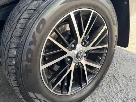 Шины с дисками в комплекте Toyota Lexus за 480 000 тг. в Алматы