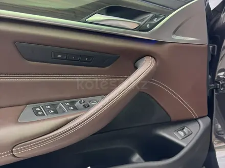 BMW 530 2018 года за 14 500 000 тг. в Шымкент – фото 25