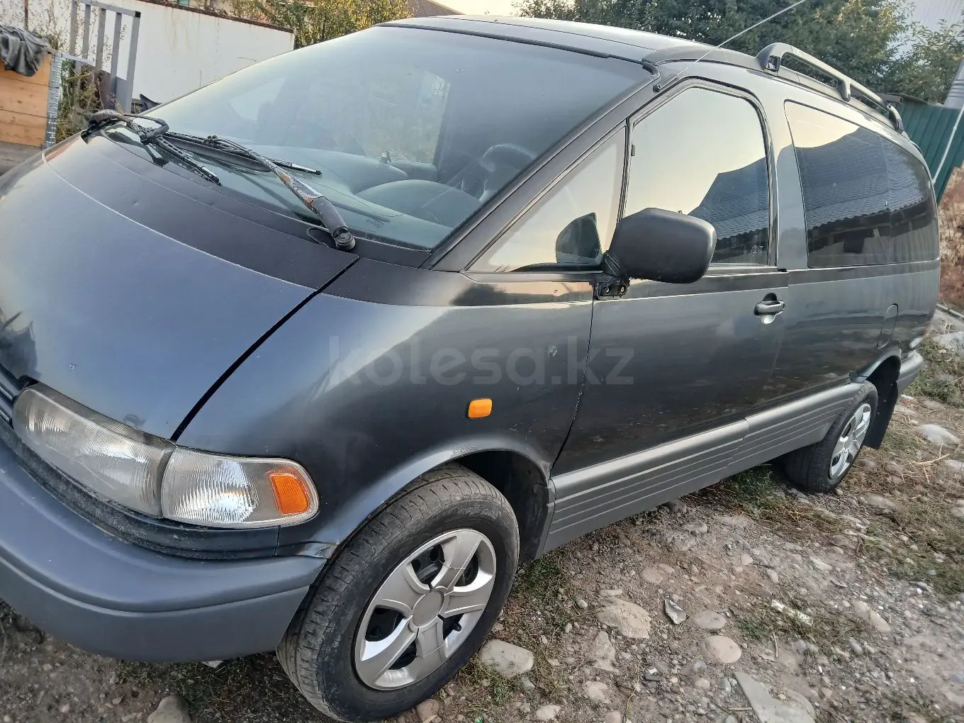 Toyota Previa, 1993