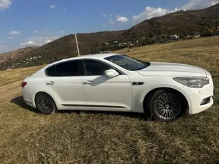 Kia Quoris, 2013
