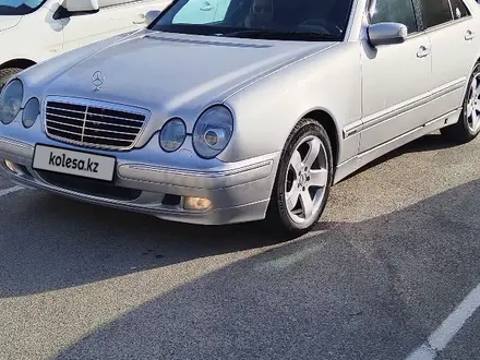 Mercedes-Benz E 320 2001 года за 4 800 000 тг. в Актау – фото 8