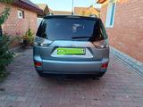 Mitsubishi Outlander 2007 годаүшін5 500 000 тг. в Астана