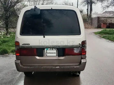 Toyota Hiace 1991 года за 1 800 000 тг. в Алматы – фото 3