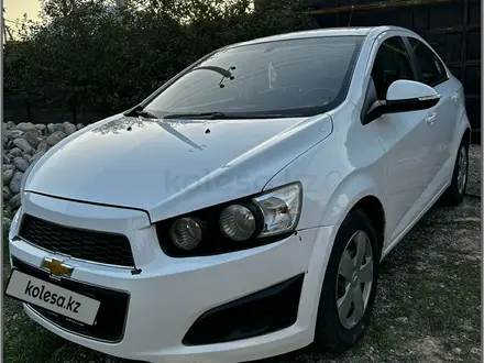 Chevrolet Aveo 2013 года за 3 650 000 тг. в Аксукент – фото 4