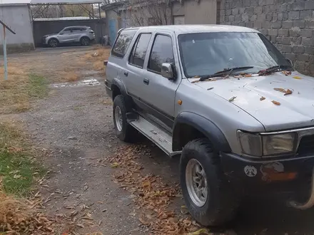 Toyota Hilux Surf 1995 года за 1 500 000 тг. в Кентау – фото 2