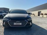 Hyundai Elantra 2016 года за 4 800 000 тг. в Атырау – фото 2