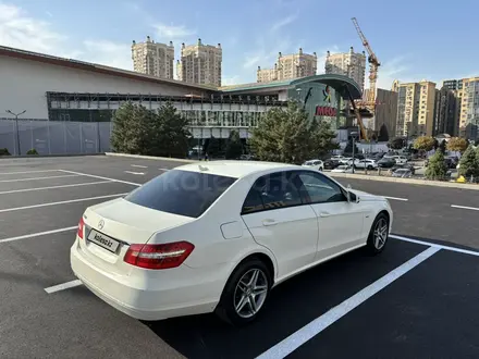 Mercedes-Benz E 200 2012 года за 7 400 000 тг. в Алматы – фото 18