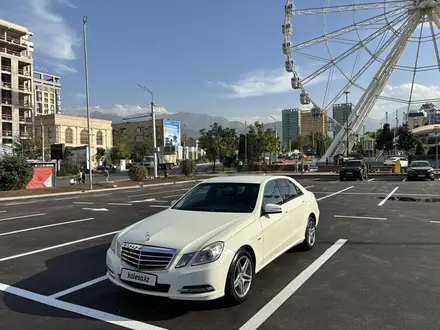 Mercedes-Benz E 200 2012 года за 7 400 000 тг. в Алматы – фото 21