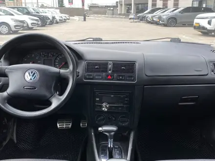 Volkswagen Golf 2001 года за 2 600 000 тг. в Караганда – фото 16