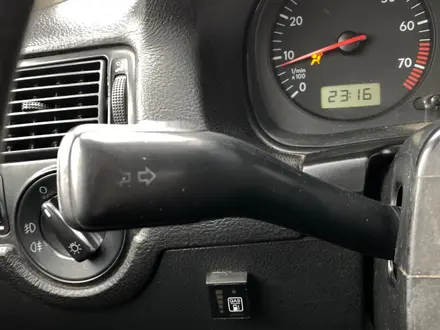 Volkswagen Golf 2001 года за 2 600 000 тг. в Караганда – фото 17