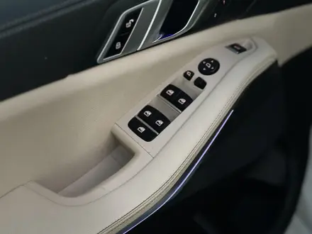 BMW X5 2019 года за 28 500 000 тг. в Алматы – фото 19