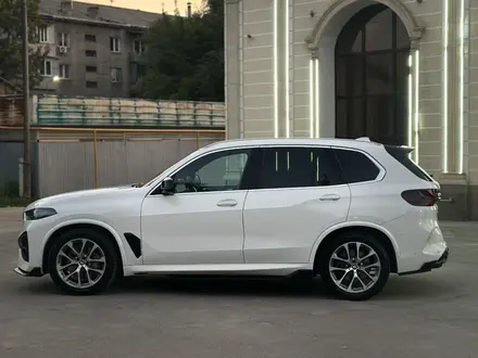BMW X5 2019 года за 28 500 000 тг. в Алматы – фото 3