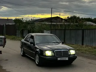 Mercedes-Benz E 280