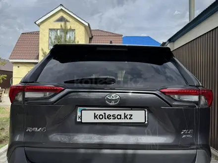 Toyota RAV4 2021 года за 15 000 000 тг. в Актобе – фото 8