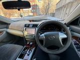 Toyota Camry 2007 года за 6 800 000 тг. в Павлодар – фото 2
