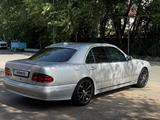 Mercedes-Benz E 320 2000 года за 3 750 000 тг. в Алматы – фото 4