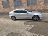 Mercedes-Benz C 180 2001 годаүшін1 500 000 тг. в Усть-Каменогорск – фото 5