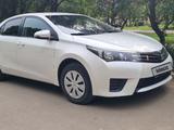 Toyota Corolla 2015 года за 5 950 000 тг. в Уральск – фото 3