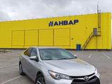 Toyota Camry 2015 года за 8 000 000 тг. в Актобе